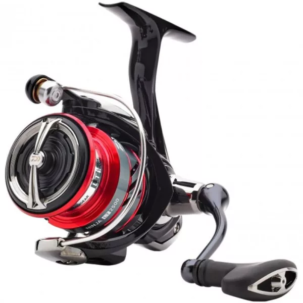 Daiwa Ninja LT3000 naviják s přední brzdou