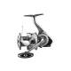 Daiwa 23 Exceler LT 1000D Naviják s přední brzdou