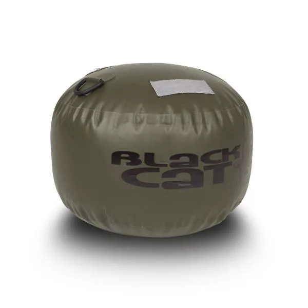Black Cat S Buoy Bójka