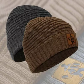   Vass-Tex Fleece Lined Ribbed Beanie Šedá čepice s velurovým logem