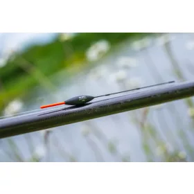 Guru Slim Maggot 0,15gr Závodní Splávek
