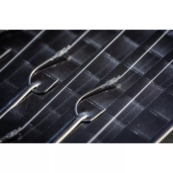 Guru Speciální návazec Match 14 S protihrotem, s lopatkou, monofilní, předvázaný háček 8ks