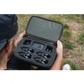   Nash Subterfuge Siren R3+/R2 Presentation Case Pouzdro na indikátor záběru 32x8,5x20cm