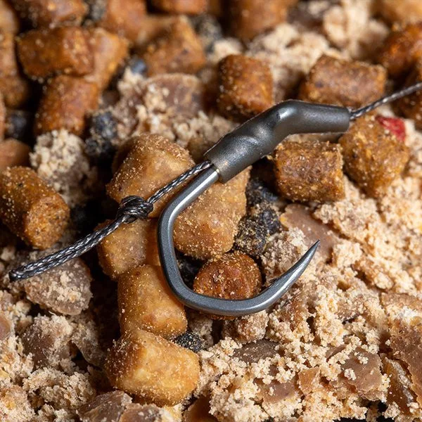 Nash Solid Bag Rig 6 Háček s protihrotem, s očkem 3ks