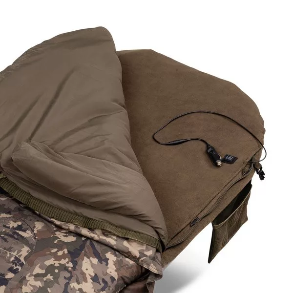 Nash Indulgence Heated Blanket Compact Vyhřívaná deka na lehátko